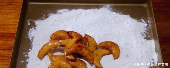 这不是水果,但有一个和水果一样的名字,皮脆,形似羊角