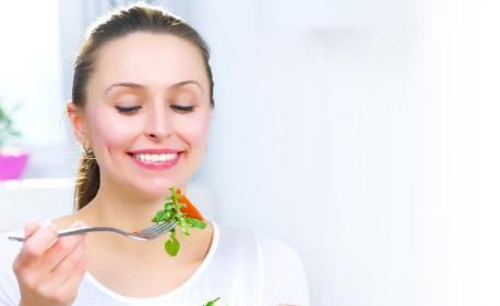 女性|“长寿”的女人,晚上最爱做6件事,若你6个都有,恭喜你,很健康