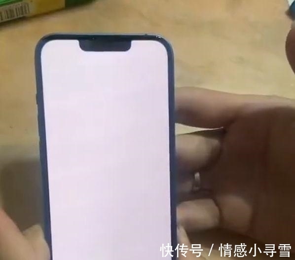 iPhone13首批购机者反馈，坏消息不断传出，一个比一个难以接受