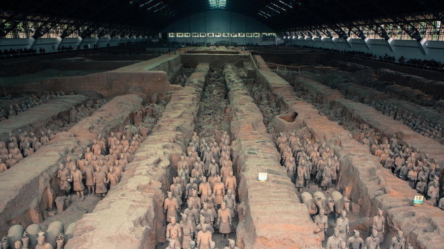 世界|兵马俑出土的绿脸俑到底什么身份?专家猜测是哨探,也就是侦察兵