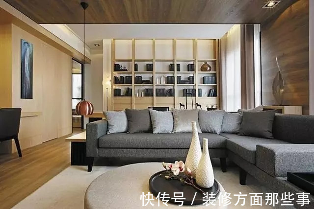 业主|102平现代风三居室,巧妙地将书房设置在客厅十分宽敞