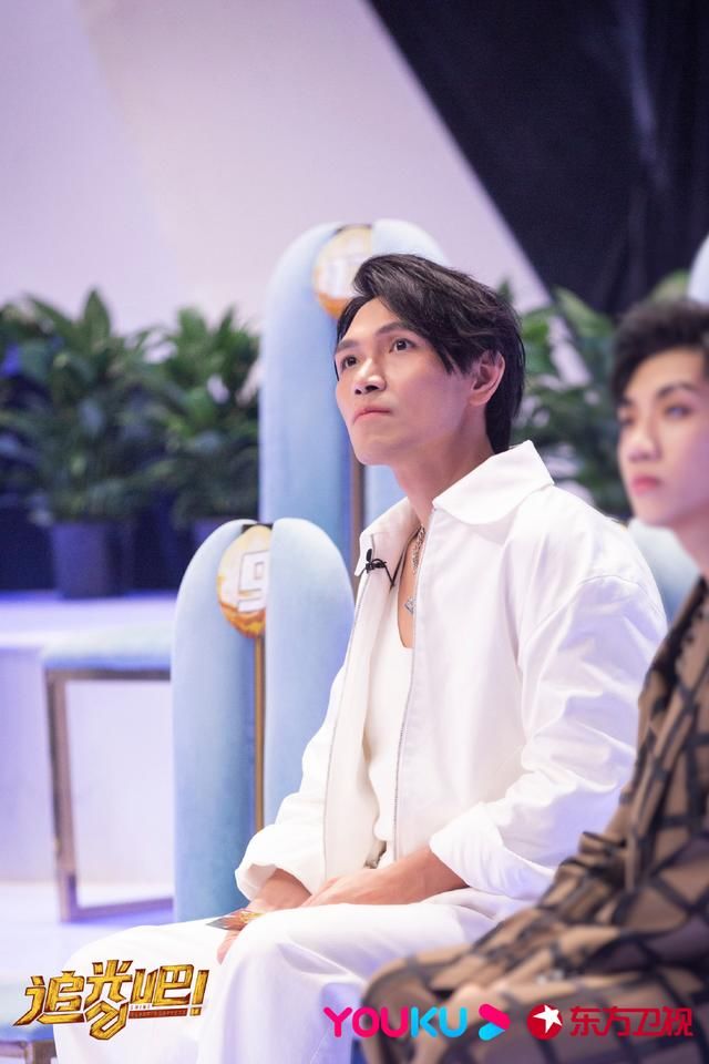 追光“五大绝顶高手”:东邪西毒容易选,“中神通”竞争格外激烈