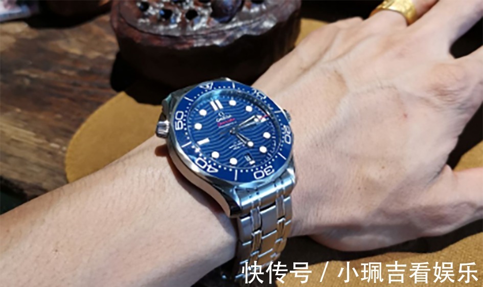 白盘|什么样的人喜欢戴欧米茄海马?盘点海马300适用人群