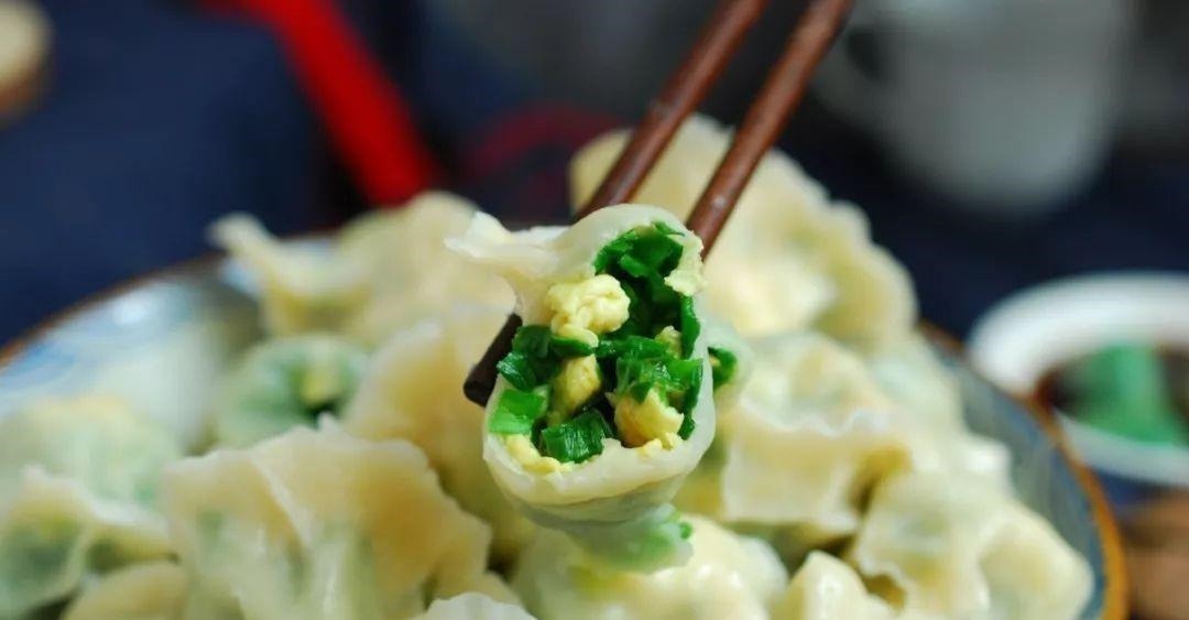 拌韭菜馅,料子无需放太多!这3样就足够,鲜香嫩滑还不出水