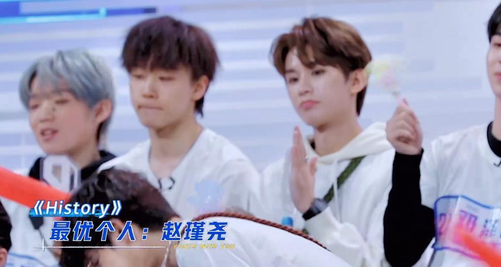 青3余景天、罗一舟对决了个寂寞,四位导师都选赵瑾尧为最优选手