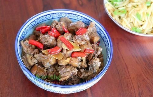 豆角|儿子收到录取通知书，晚餐四道家常菜，邻居怪不得你家孩子低调