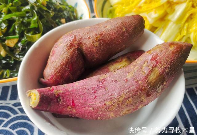 小圆家中餐,简单的一荤两素,花费少营养好,家人直夸赞