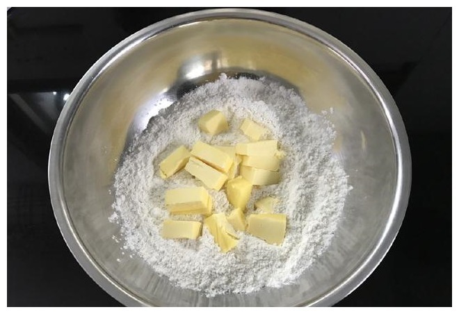 烘焙新手都能做的小甜点,揉一揉就好,酥松香甜,一口一个好过瘾