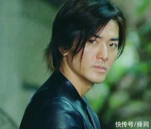 应采儿|和GAI节目中闹不和?陈小春冷脸说抱歉,陈小春参加《披荆斩棘的哥哥》是应采儿安排的