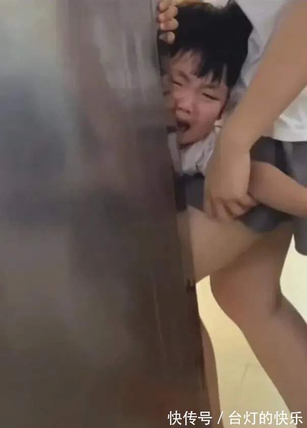 |今日段子:王者健康系统,遭遇史诗级加强后的男初中生!