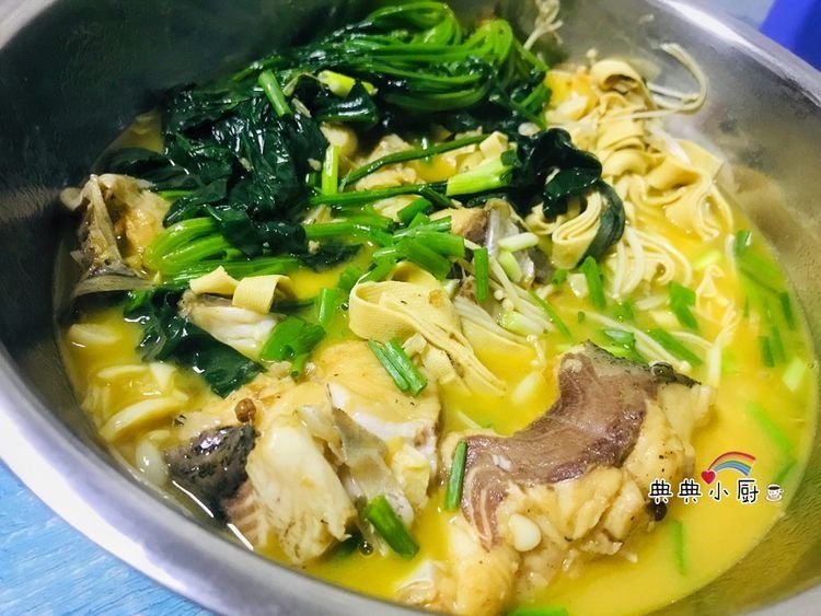 鱼不红烧,用来做火锅,又是一道冬日美味