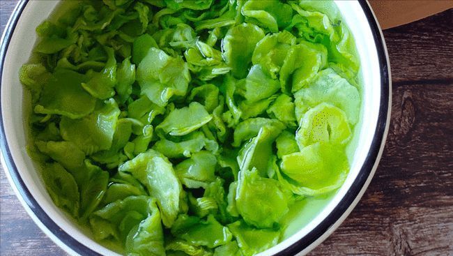 苦瓜|这8种蔬菜晒干后，比新鲜的好吃太多，炒菜炖肉加一点，香味扑鼻