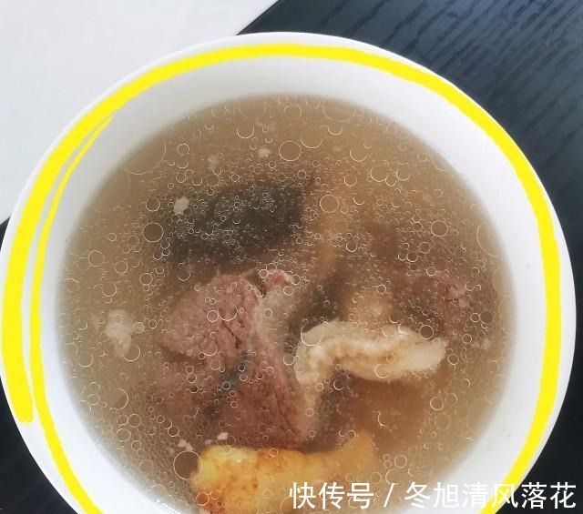 营养|清炖羊肉汤,营养滋补,鲜美不膻!