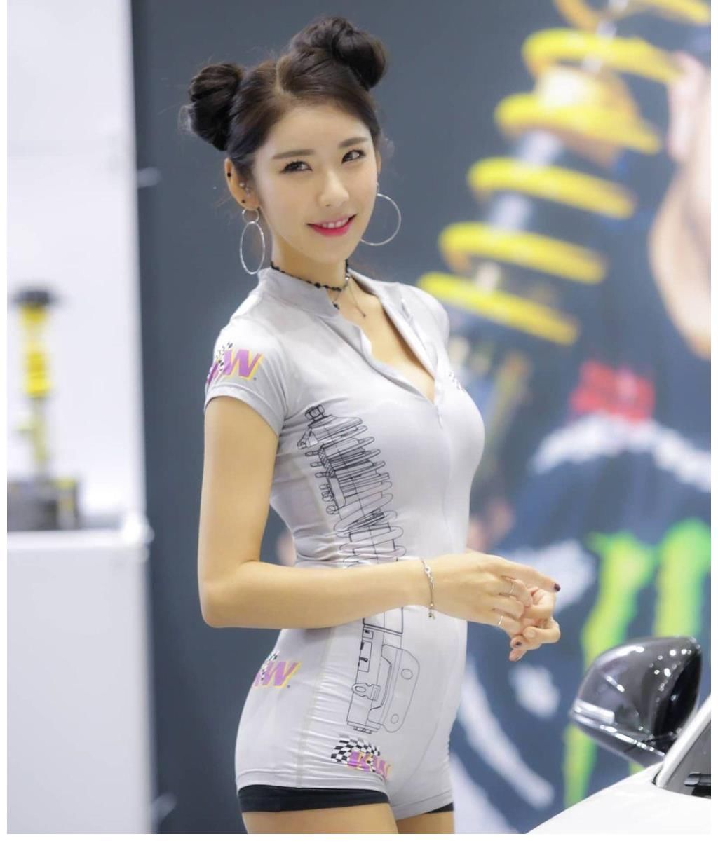 超跑|超短连体紧身裤，这么别致的服装不多见