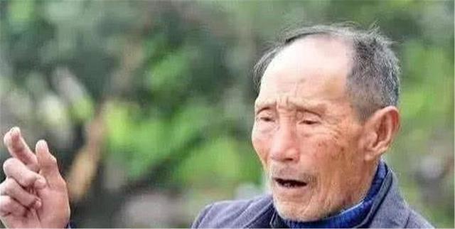 操文欣|爸爸姓“操”,为给女儿取名翻遍字典,爷爷随口一改让人心服口服