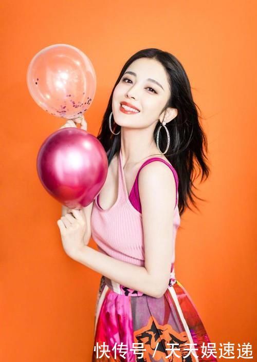 脸上这4处有“窝”的女人，天生就是“美人胚子”，看看你有没有