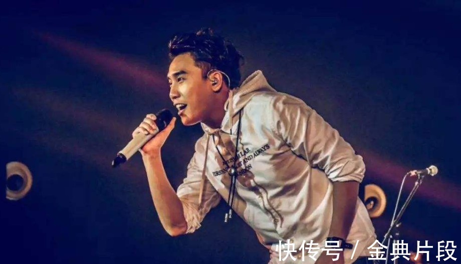 夜半小夜曲|那年汪峰淘汰了他，如今他满世界开演唱会，而对手早已消失不见了