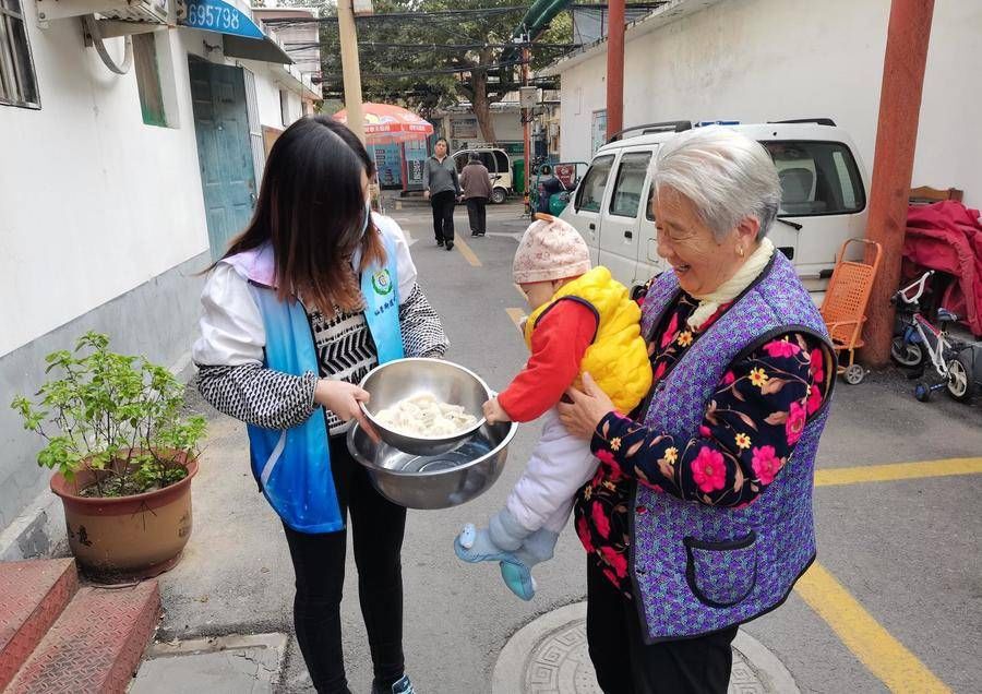 情满网格，爱在立冬，一场暖意浓浓的“饺子趴”