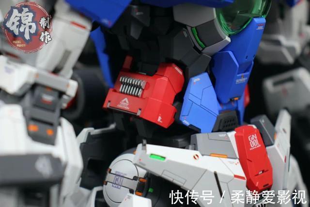 模型秀|高达模型秀:万代的PG能天使,作者超级认真