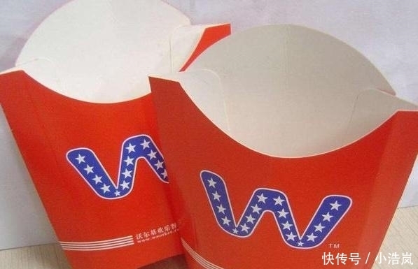 原来薯条盒上有个“零件”,专门用来挤番茄酱!N年的薯条白吃了