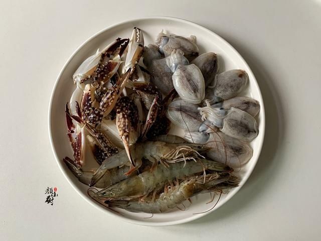 小米辣|立秋后这海鲜最便宜，10块钱一斤，用来拌一拌是一绝，遇见别错过