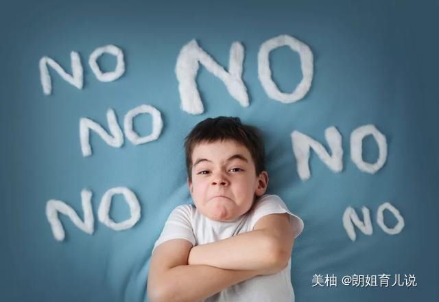 妈妈|5岁女儿暴瘦,医生检查让摘下“项链”,妈妈却说女儿没有戴项链