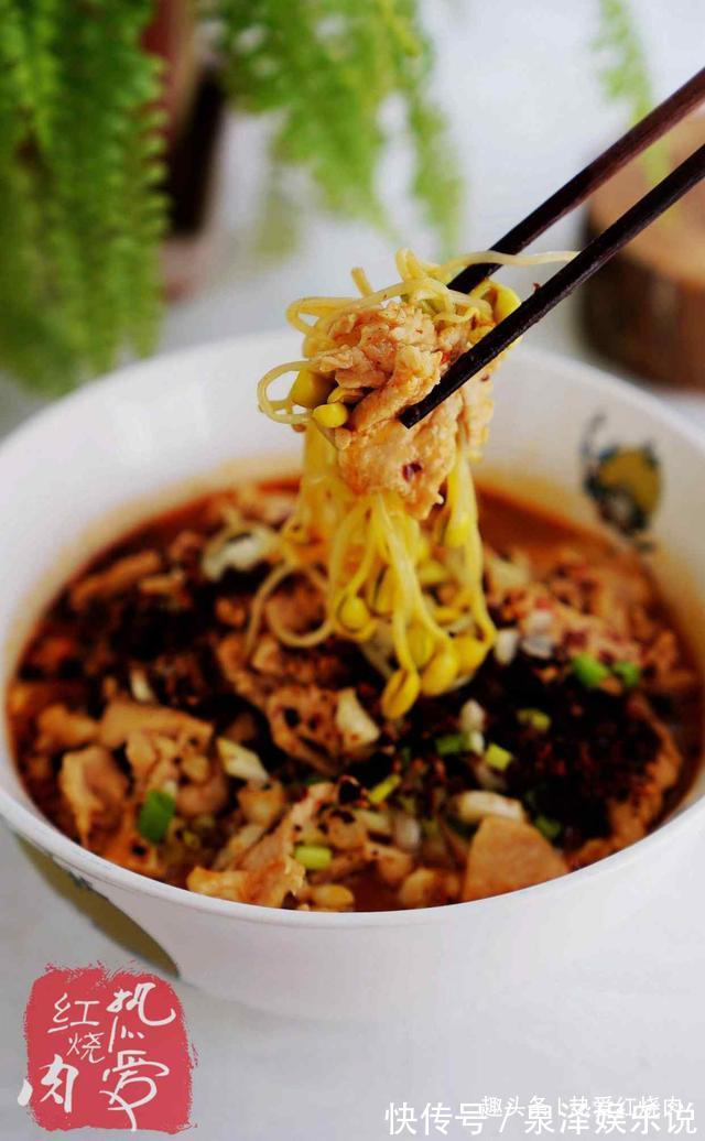 花椒面|鸡胸肉的这个做法超好吃，又滑又嫩麻又辣，鲜香开胃真下饭