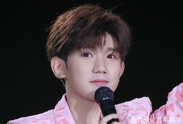 节目录制 又是一周“路透日”,粉丝接到了王源却要延期再发,理由超赞!