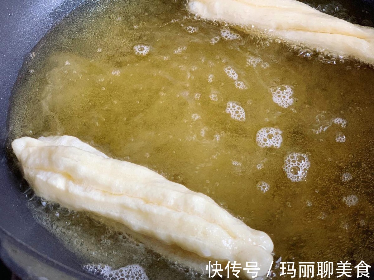 添加剂|健康香酥的小油条自己在家做,放心吃,没有任何添加剂