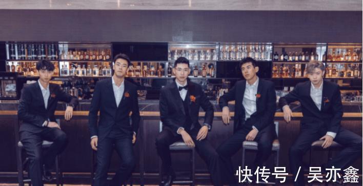 周慧萍|中国男排王牌晒结婚照!妻子:不感谢一下你温柔善良美丽的老婆吗