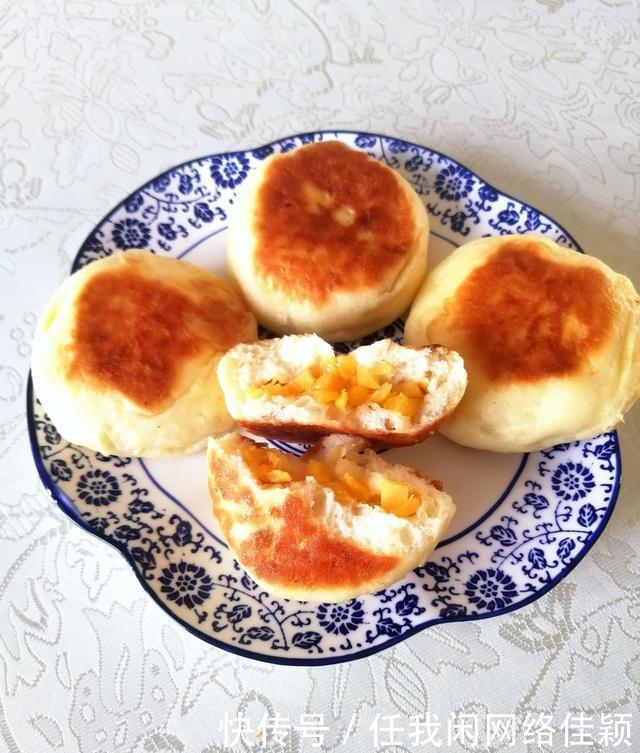 菠萝|吃了四十年的菠萝,这种吃法最过瘾,香甜松软,一次八个没吃够。