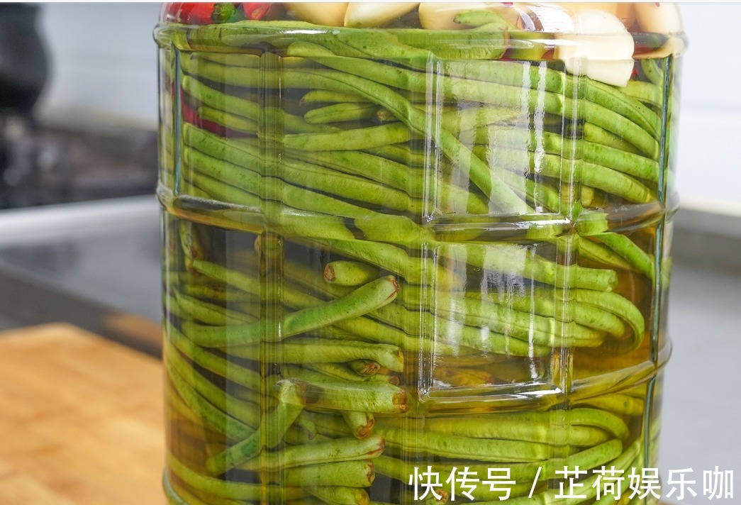 小米辣|教你酸豆角的正宗腌制方法,不生白花不会坏,酸的正宗好吃