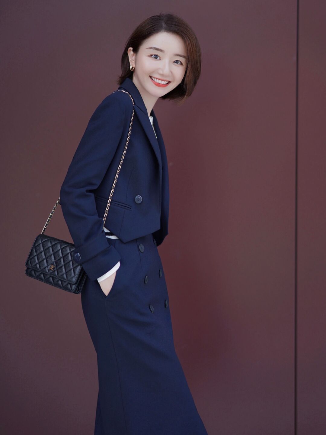 西服套装|时髦女人都不会乱穿衣，看看这些穿搭技巧，让你气质翻倍又洋气