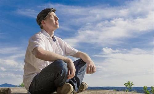 男性如何判断身体是否健康？4个健康标准，希望你能全占