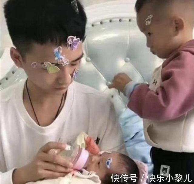 大男孩|''最年轻二胎爸爸''火了,被误认为成孩子的哥哥,宝妈:是我老公