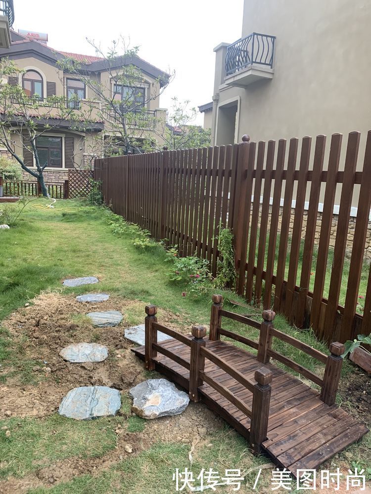 花了7个月,亲手打造123㎡别墅花园,网友:看一眼都会陶醉其中