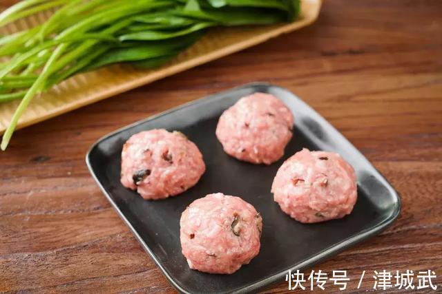 推荐好吃不上火的3道火锅，绝对成为你冬天的美食新宠