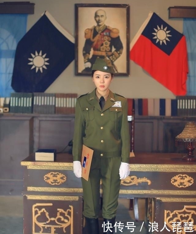 看完|历史上蒋介石身边真实的女副官，看完让人惊讶