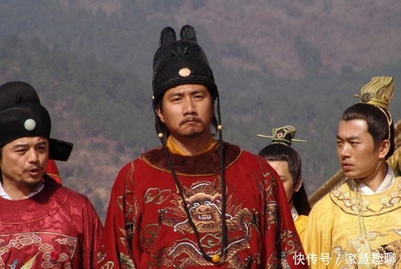 反复|朱元璋临终前反复喊“四个字”,可大臣们都装听不见