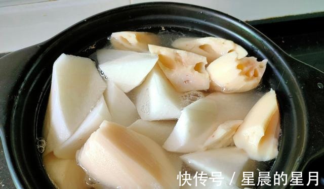 天冷,牛肉羊肉靠边站,最该喝的冬补汤是它,实惠鲜美人人都爱喝!