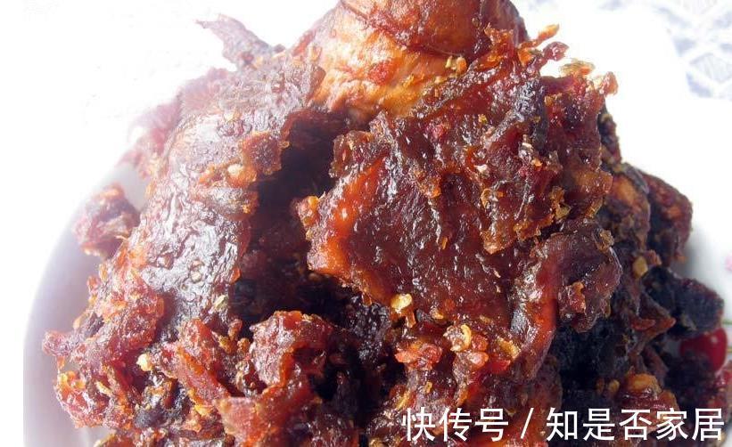 南瓜|菜园结的南瓜多得吃不完，我把南瓜晒干，没想到比牛肉干还好吃