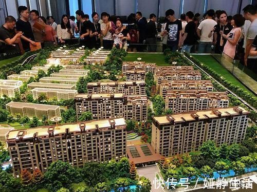 边户|售楼小姐良心建议:牢记“买边、买中、不买三”,基本不会买错房