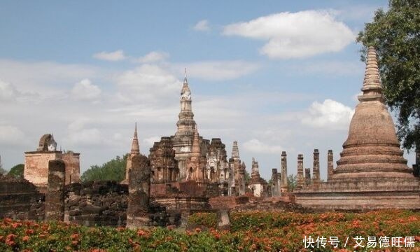 文字|泰国历史上第一位大帝，在位四十二年，发明了泰国文字