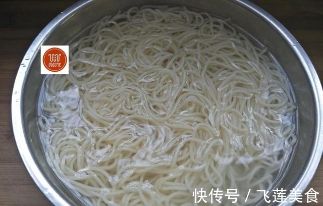小面姨|凉面新做法，倍儿清香爽口，简单又好吃，调汁秘诀告诉你，快试试