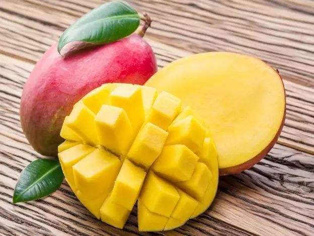 芒果|女性不想皱纹爬上脸,要常吃此物,调节内分泌,淡化皱纹,显年轻