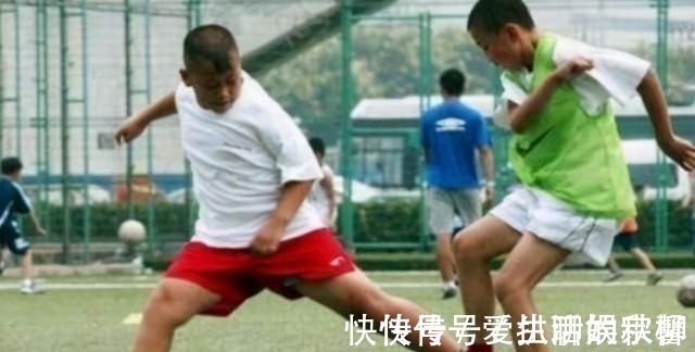 颠球|他曾被米卢视为国足未来,4岁能颠球2000个,后来怎么样了?