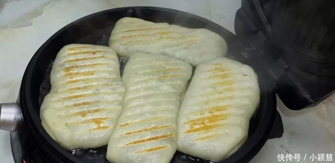 一滴水|1斤韭菜, 2个鸡蛋, 不用一滴水, 比韭菜盒子都好吃, 放凉都不会硬