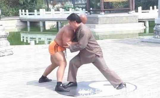 太极拳|我国大力士龙武,能推动25吨重卡车,为何推不动70岁的陈小旺