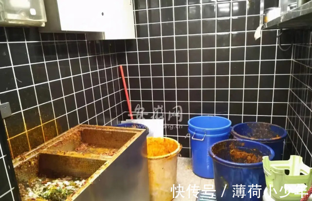 你说巧不巧？郑恺火锅店遭投资商拉横幅维权，郑恺当天就退股