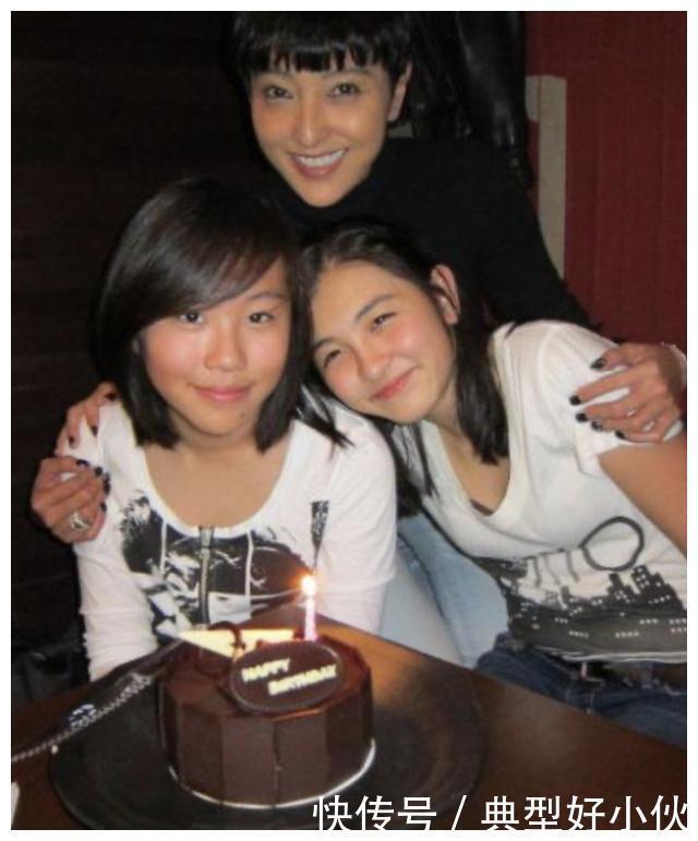 上山诗钠携张智霖共同庆生,表姐弟新旧历